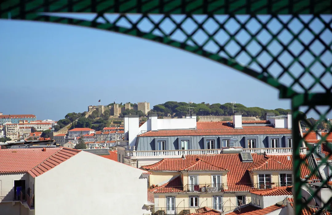 Lisbon Colours Bairro Alto Apartments-1