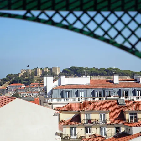 Lisbon Colours Bairro Alto Apartments-3